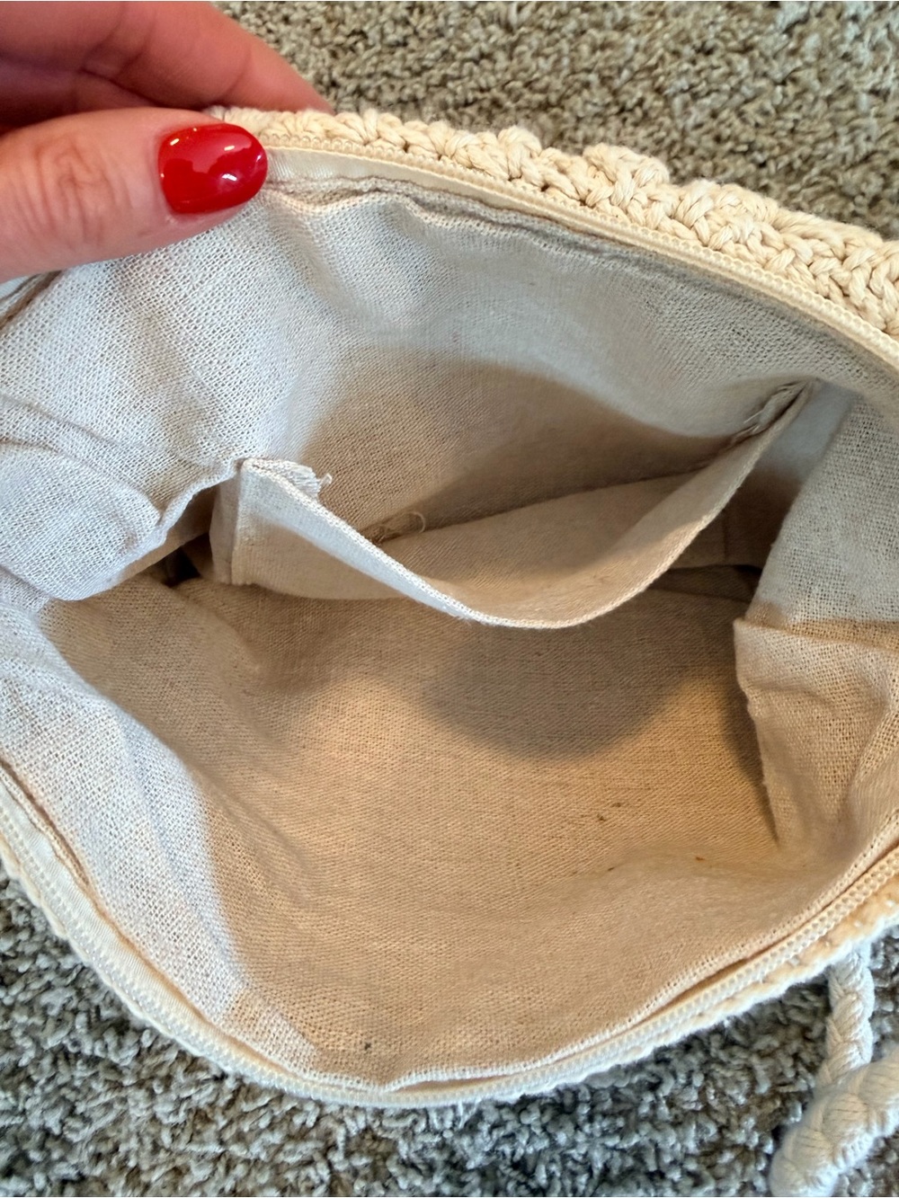 Beige Crochet Fringe Crossbody Bag - Picture 9 of 11